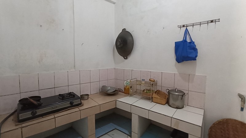 Rumah 2 Lantai di Lapangan Ros Bukit Duri Tebet Jaksel