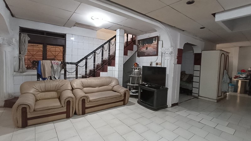 Rumah 2 Lantai di Lapangan Ros Bukit Duri Tebet Jaksel