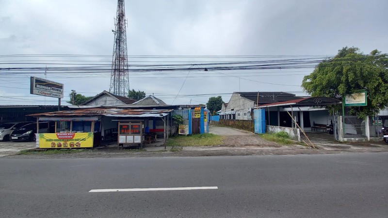 Disewakan Gudang Strategis Banguntapan Akses Container & Tronton, di Jl. Imogiri Timur KM 8, Banguntapan, Bantul