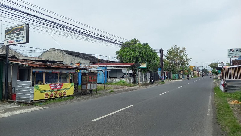 Disewakan Gudang Strategis Banguntapan Akses Container & Tronton, di Jl. Imogiri Timur KM 8, Banguntapan, Bantul