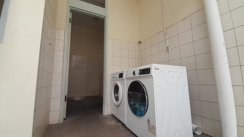 Rumah 2 Lantai Disewakan di Menteng Dalam Tebet Jaksel