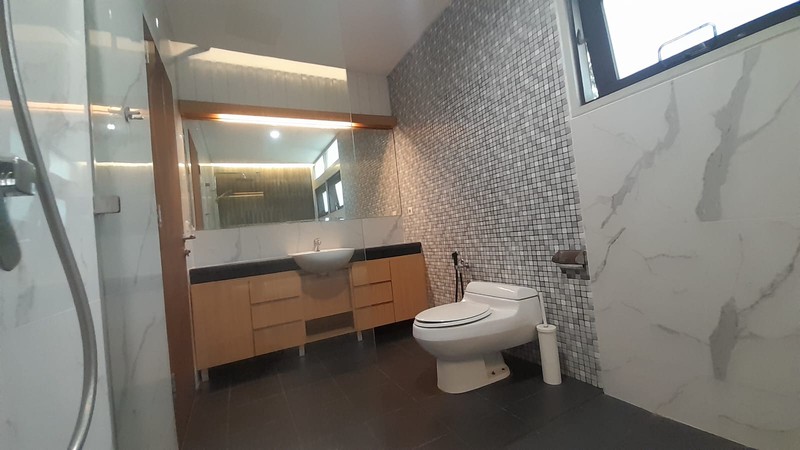 Rumah 2 Lantai Disewakan di Menteng Dalam Tebet Jaksel