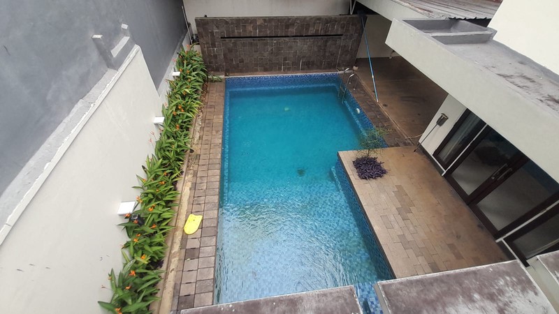 Rumah 2 Lantai Disewakan di Menteng Dalam Tebet Jaksel