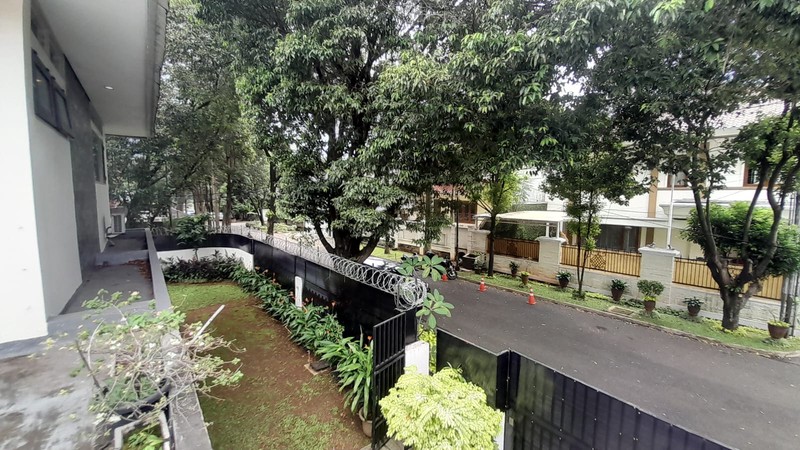 Rumah 2 Lantai Disewakan di Menteng Dalam Tebet Jaksel