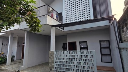 Rumah Modern Minimalis Scandinavian Industrial