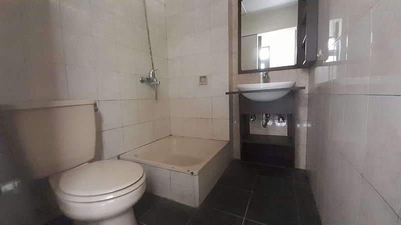 Rumah 2 Lantai + Kolam Renang di Menteng Dalam Tebet Jaksel