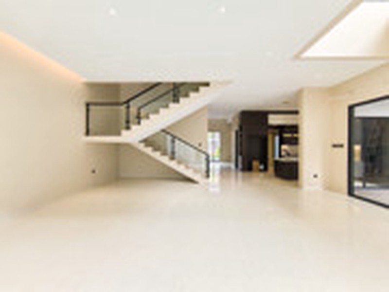 Rumah Mewah Dengan Kolam Renang Di Kebayoran Residence Bintaro Jaya, Dekat Tol