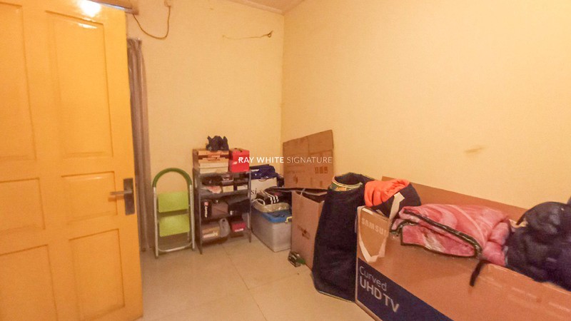 Rumah di Jalan Utama bisa untuk bisnis di Jl Setia 1, Jatiwaringin