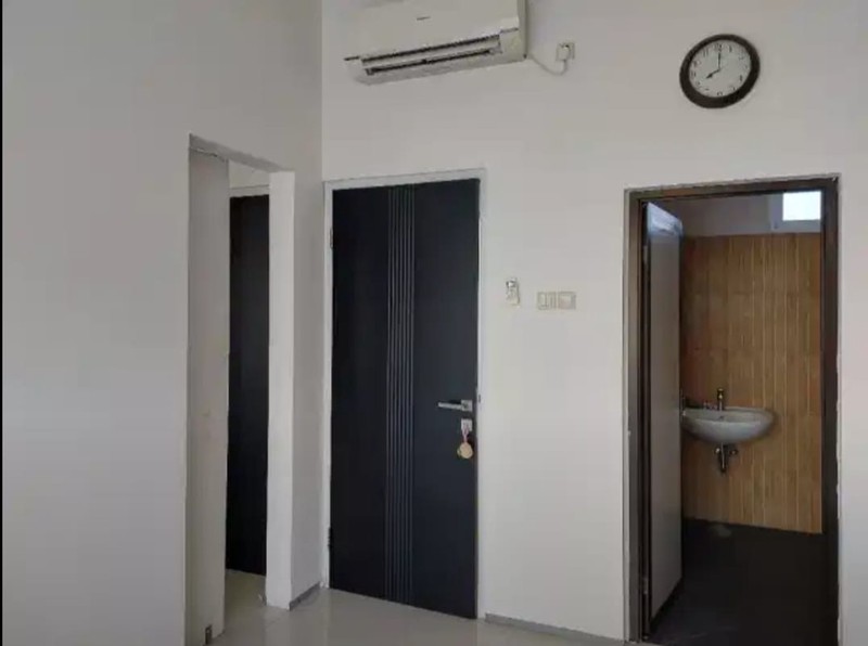 Rumah Minimalis, 2 Lantai, Bebas Banjir Siap Huni di Bintaro