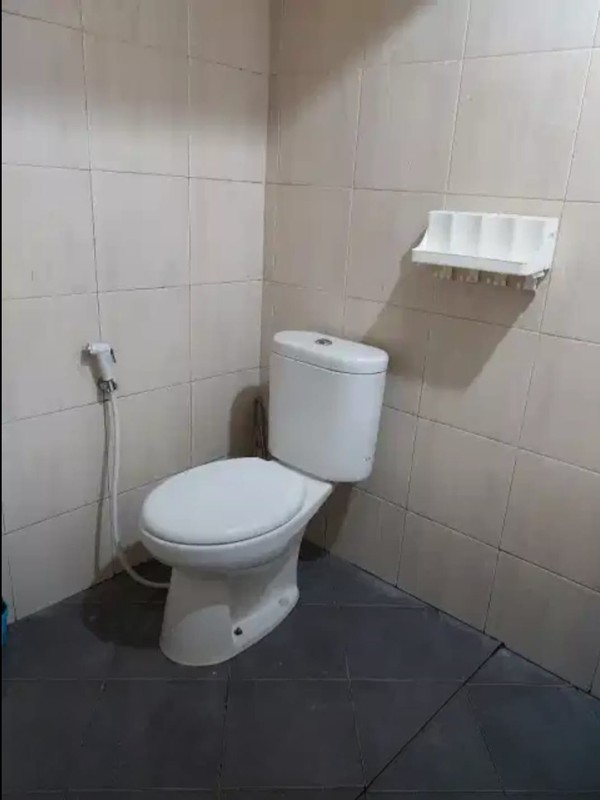 Rumah Minimalis, 2 Lantai, Bebas Banjir Siap Huni di Bintaro