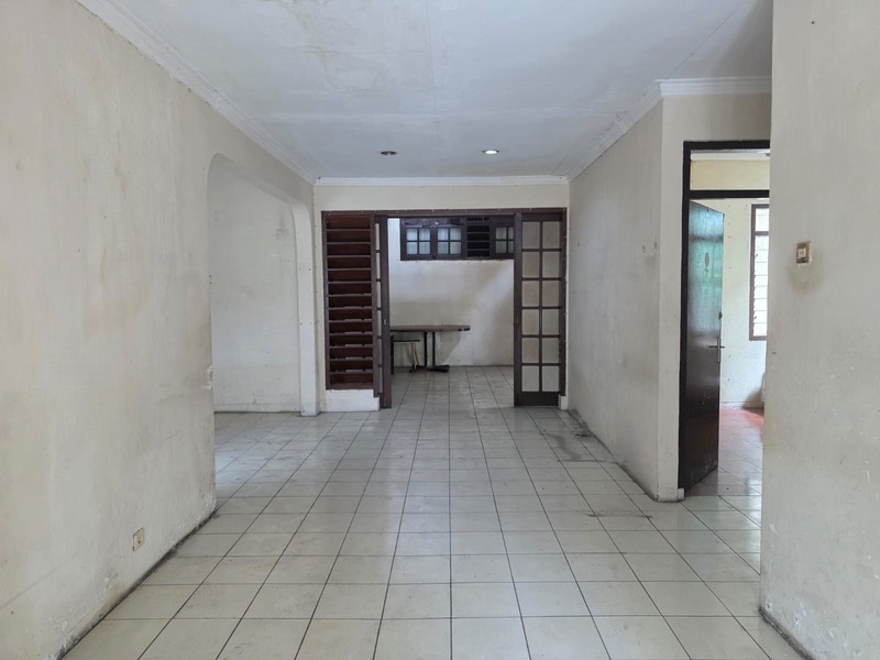 Rumah di Sayap Arcamanik Endah Dekat Griya Arcamanik Bandung