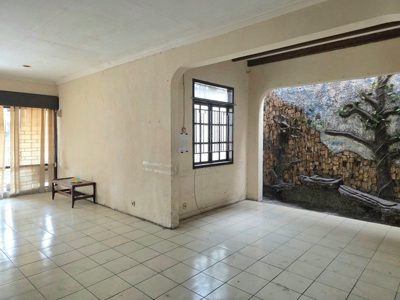 Rumah di Sayap Arcamanik Endah Dekat Griya Arcamanik Bandung