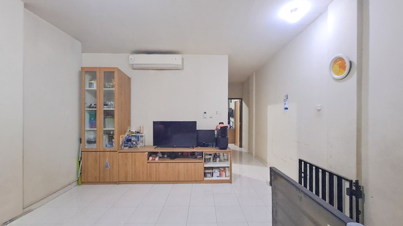 Ruko di Pluit, Penjaringan dekat Pluit Putri, Pluit Barat, Timur