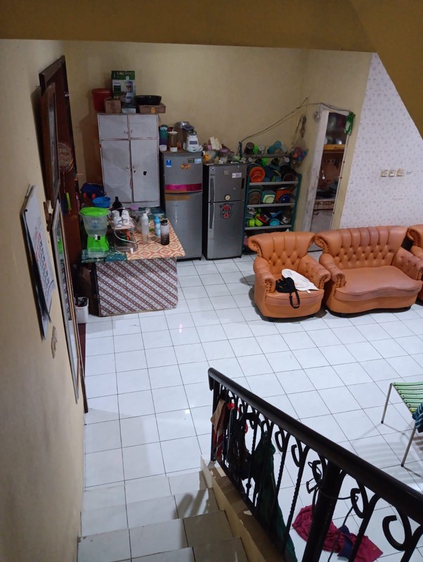 Dijual Rumah Tingkat di Legenda Wisata Cibubur