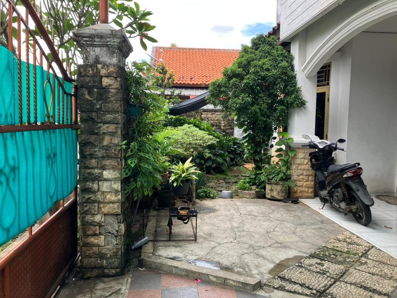 Rumah Luas dan Besar di Pulo Gadung, Jakarta Timur