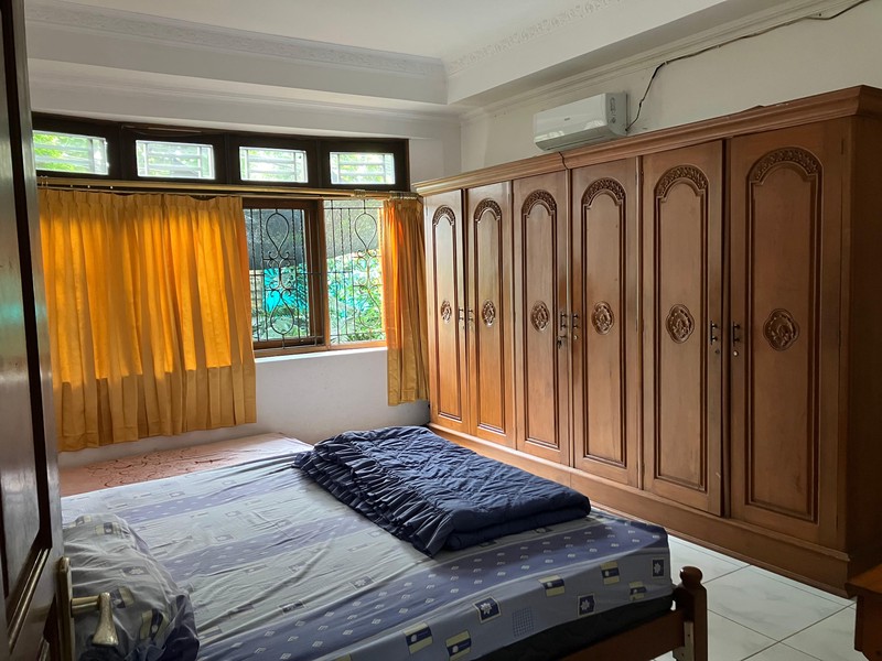 Rumah Luas dan Besar di Pulo Gadung, Jakarta Timur