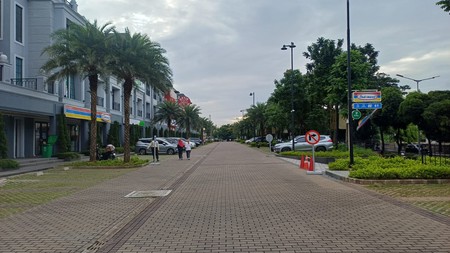 komersial kawasan ramai di jakarta timur