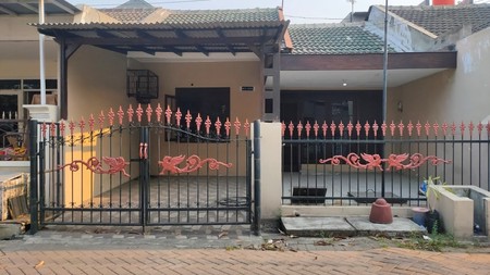 Dijual rumah lama siap huni di Pondok Tjandra Indah