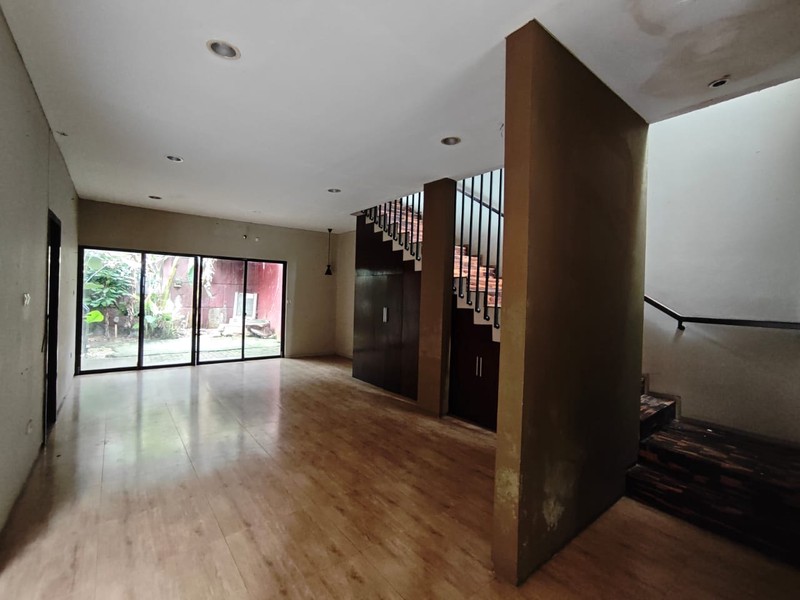 SEWA RUMAH JALAN KEDONDONG