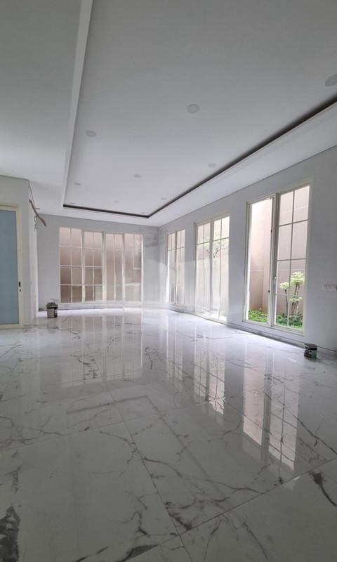 Rumah baru graha natura minimalis Surabaya barat 