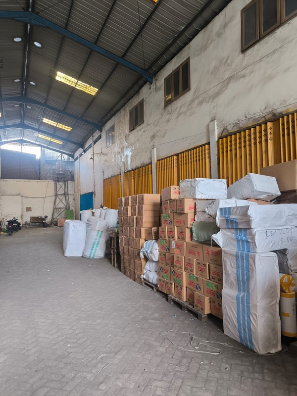 DISEWAKAN GUDANG SENTRA PERDAGANGAN Bongkaran Surabaya Pusat 