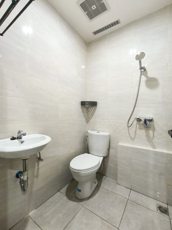 Dijual Kost 15 Pintu Lokasi Strategis Dengan Kamar Nyaman, Seluruh Kamar Sudah Terisi Penuh @Pondok Pinang