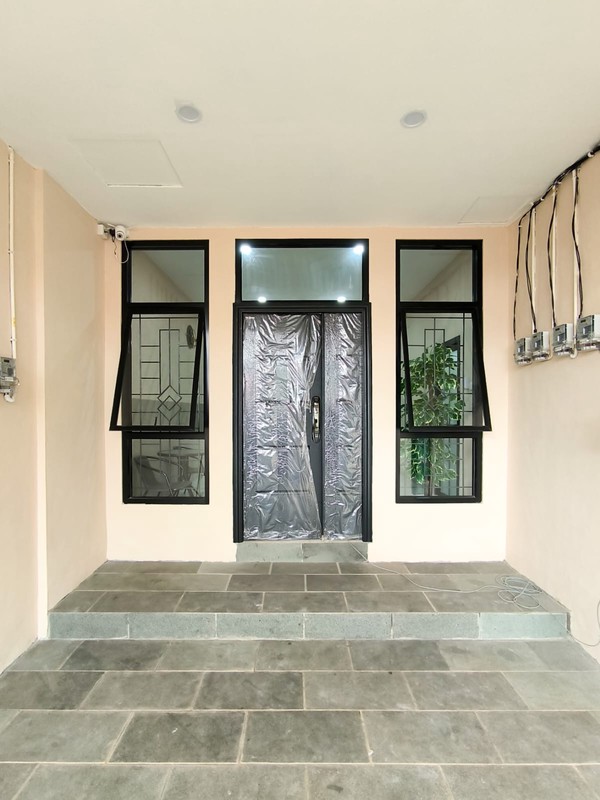 Dijual Kost 15 Pintu Lokasi Strategis Dengan Kamar Nyaman, Seluruh Kamar Sudah Terisi Penuh @Pondok Pinang