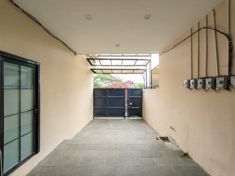 Dijual Kost 15 Pintu Lokasi Strategis Dengan Kamar Nyaman, Seluruh Kamar Sudah Terisi Penuh @Pondok Pinang