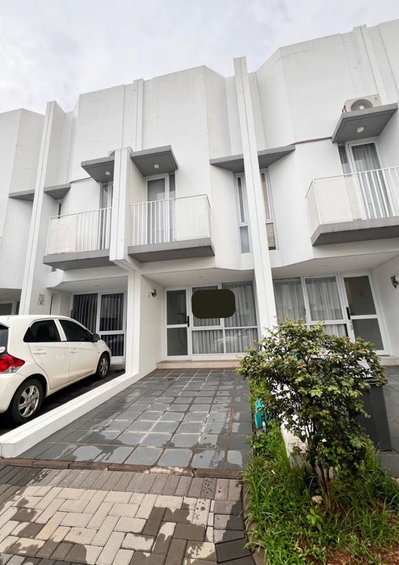 disewa rumah strategis rapih terawat siap huni di MYZA House BSD City tangerang banten