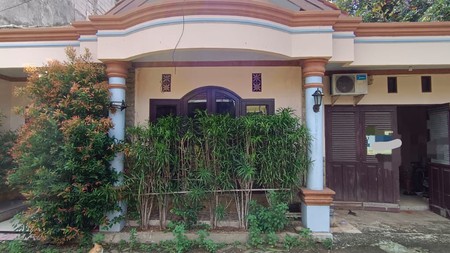dijual rumah siap huni di graha raya tangerang banten