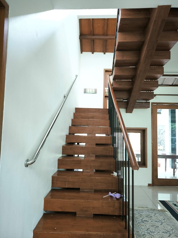 Disewakan Rumah di Jl Cisanggiri - Kebayoran Baru - Jakarta Selatan