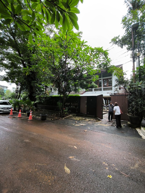 Disewakan Rumah di Jl Cisanggiri - Kebayoran Baru - Jakarta Selatan