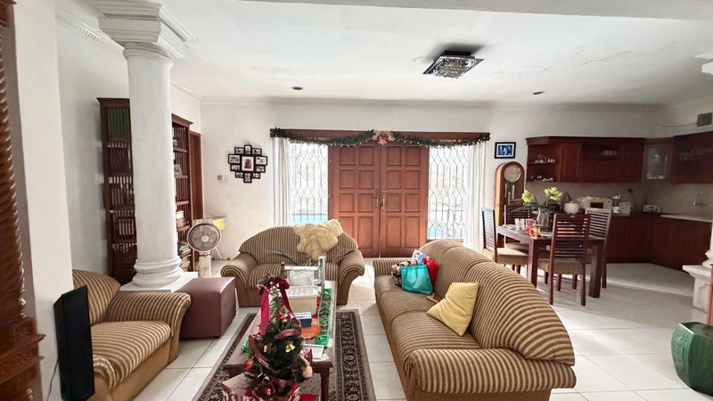 Rumah Siap Huni di Tegal Parang Jakarta Selatan Murah