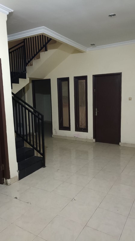 Rumah Disewakan di Cawang