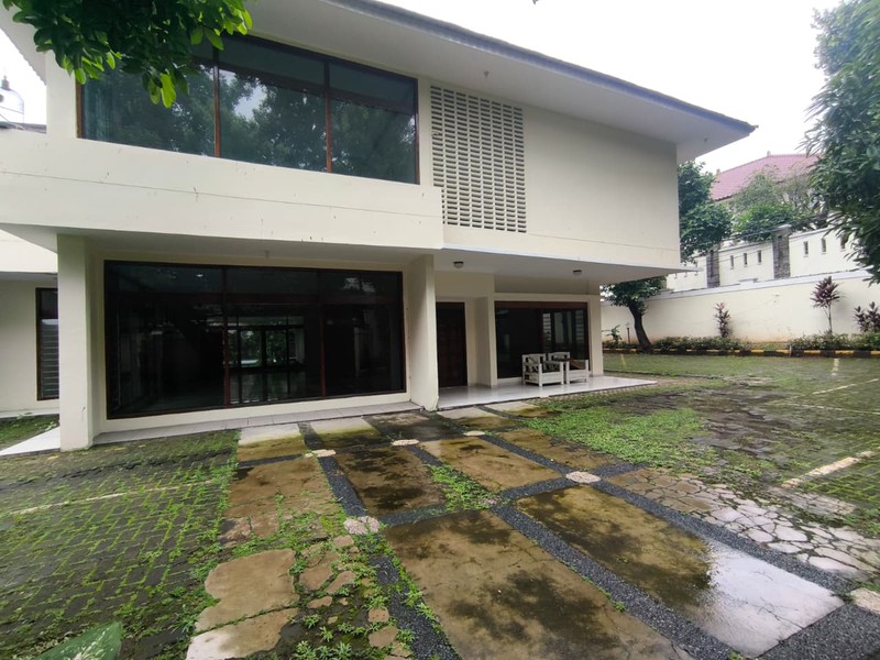 Rumah Disewakan di Kemang