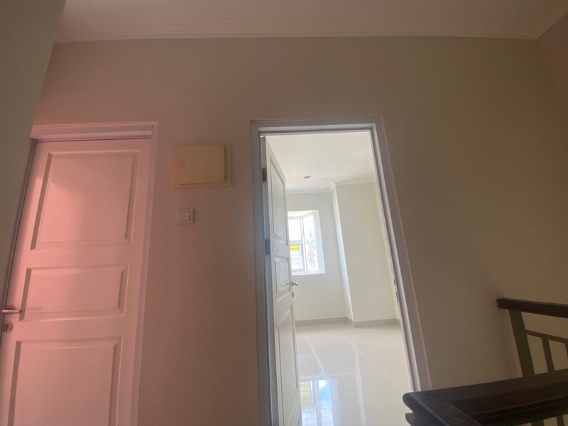 Dijual Rumah Hook di Milano Village Gading Serpong