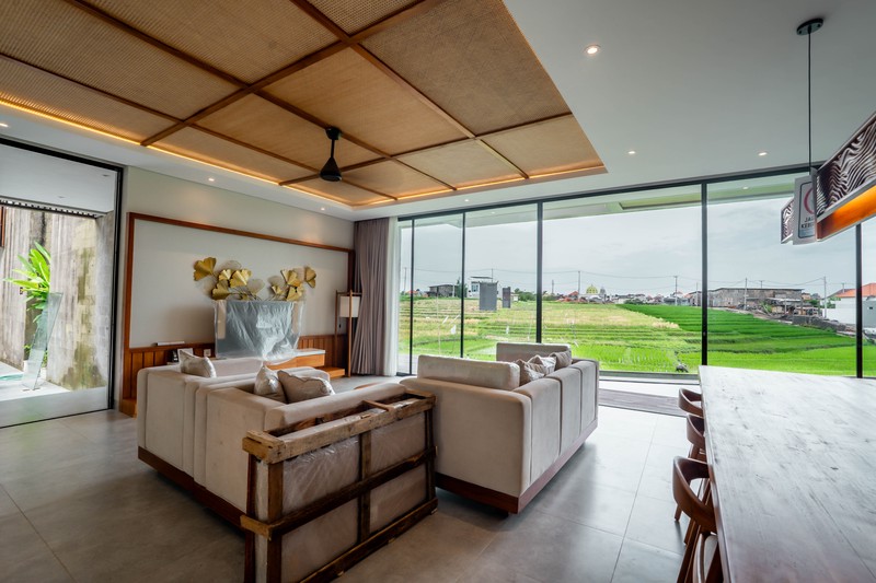 For Sale Freehold - Brand new  nice villa  in the heart of  Canggu close to the beach  , Bali