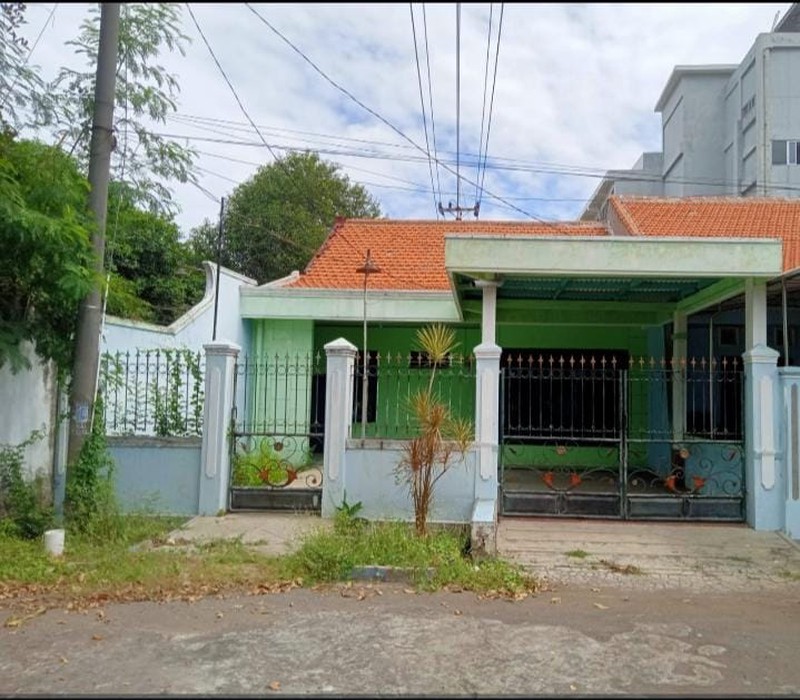 Rumah SHM Full Bangunan Menur Pumpungan Surabaya