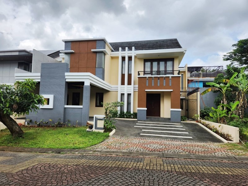 Hot Rent. Rumah mewah The Green cluster Mirage, BSD