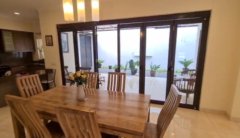 Hot Rent. Rumah mewah The Green cluster Mirage, BSD