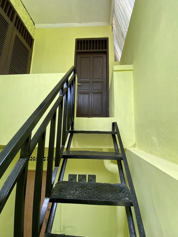 Rumah Siap Huni Lokasi Super Strategis di Lebak Bulus