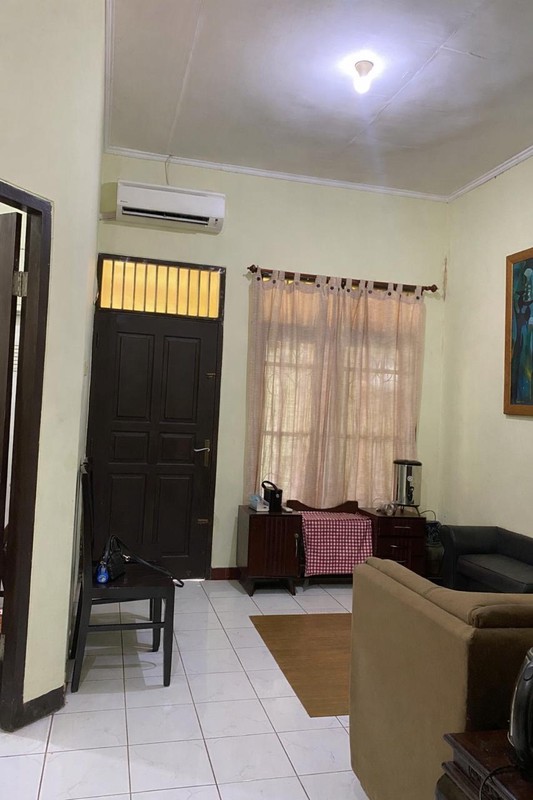 Rumah Siap Huni Lokasi Super Strategis di Lebak Bulus