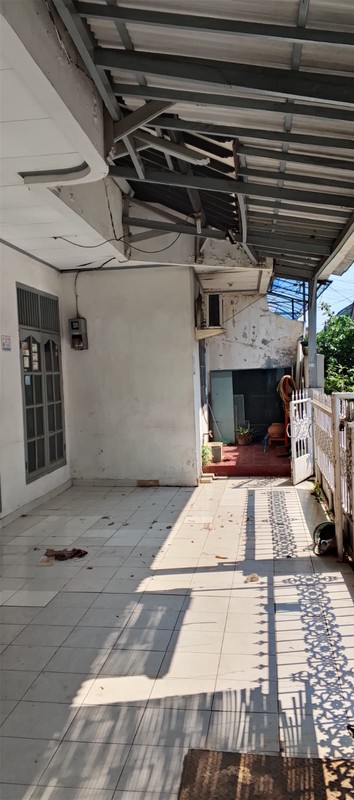 Rumah Hunian Lokasi Strategis, Di Duren Sawit