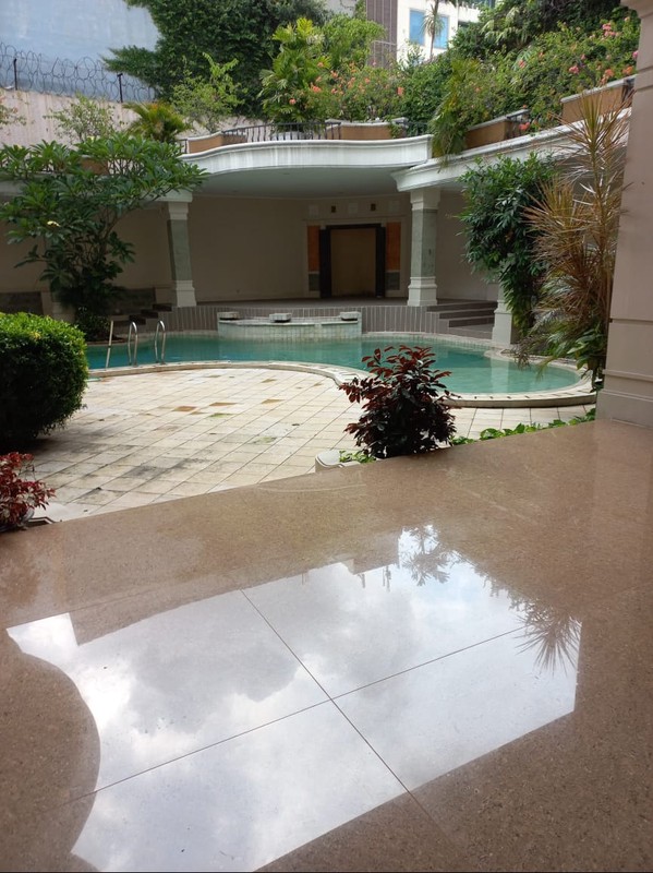 Dijual Rumah mewah eksklusif di kawasan premium Sekolah Duta, Pondok Indah, Jakarta Selatan.