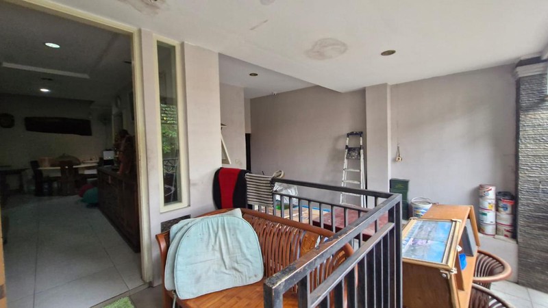 Dijual Rumah Siap Huni Cocok Untuk Usaha Lokasi Strategis Di Kebayoran Lama, Jakarta Selatan