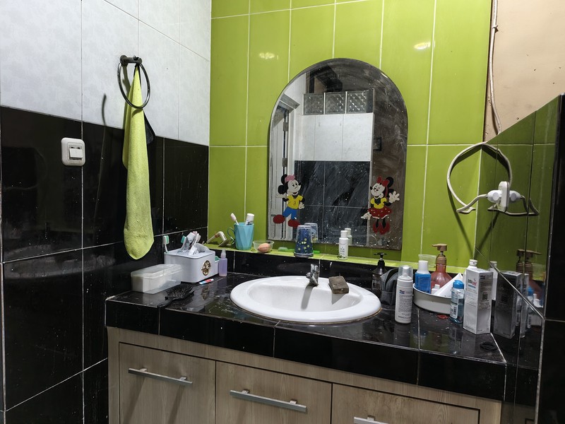 Rumah Nyaman 3 Lantai di Puspa 3 Cengkareng, Jakarta Barat