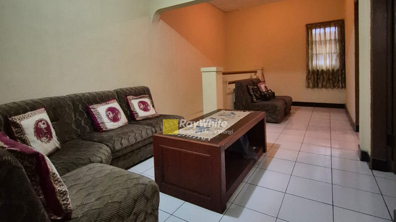 Rumah Tinggal Kencana Puspa - Pandan Wangi Cijawura - Bandung