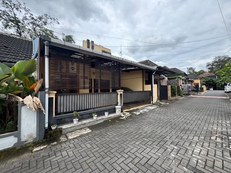 Dijual Rumah Tinggal Dalam Perumahan Lokasi Margorejo Tempel - Sleman 