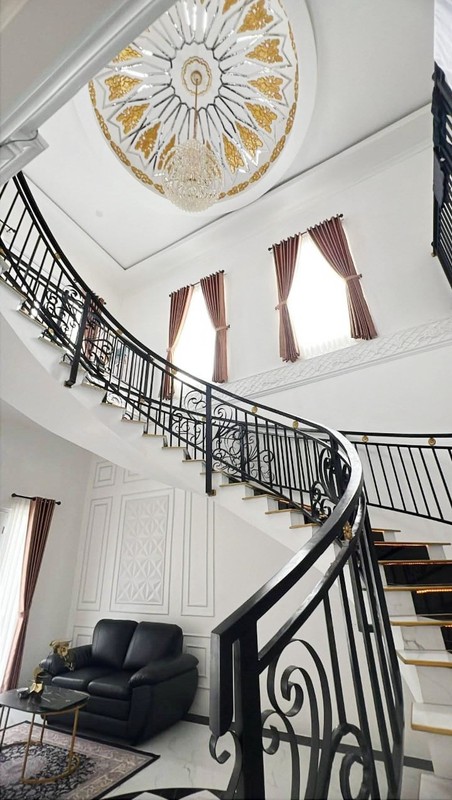 Rumah Eksklusif di Bukit Golf Sentul City - View Hijau, Udara Sejuk & Strategis