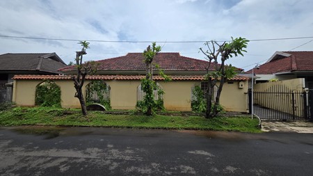 Rumah Bagus Siap Huni dan Lingkungan Asri di Camar, Bintaro Jaya Sektor 3